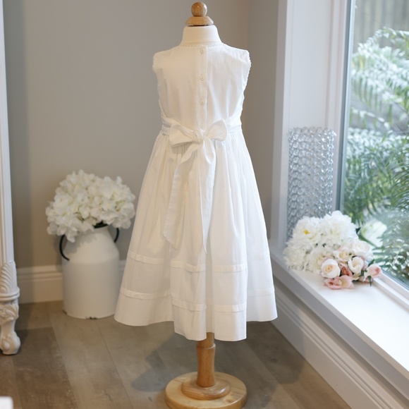 Strasburg White Smocked Embroidery Girls Cotton Sundress Spring Portrait Size 4 - Picture 5 of 7